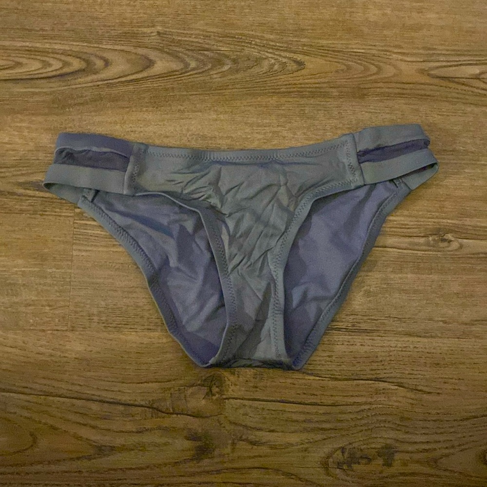 Bikini bottoms